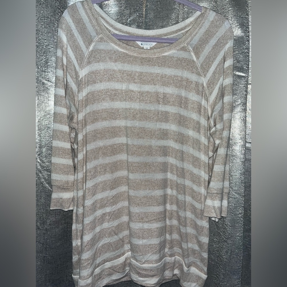 Cream & Beige striped top women’s 1X